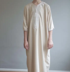 Can You Wear Pants with Thobes?
