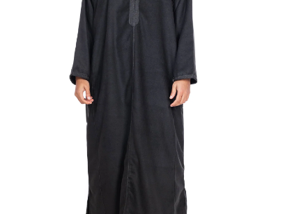 Can foreigners wear Emirati clothes