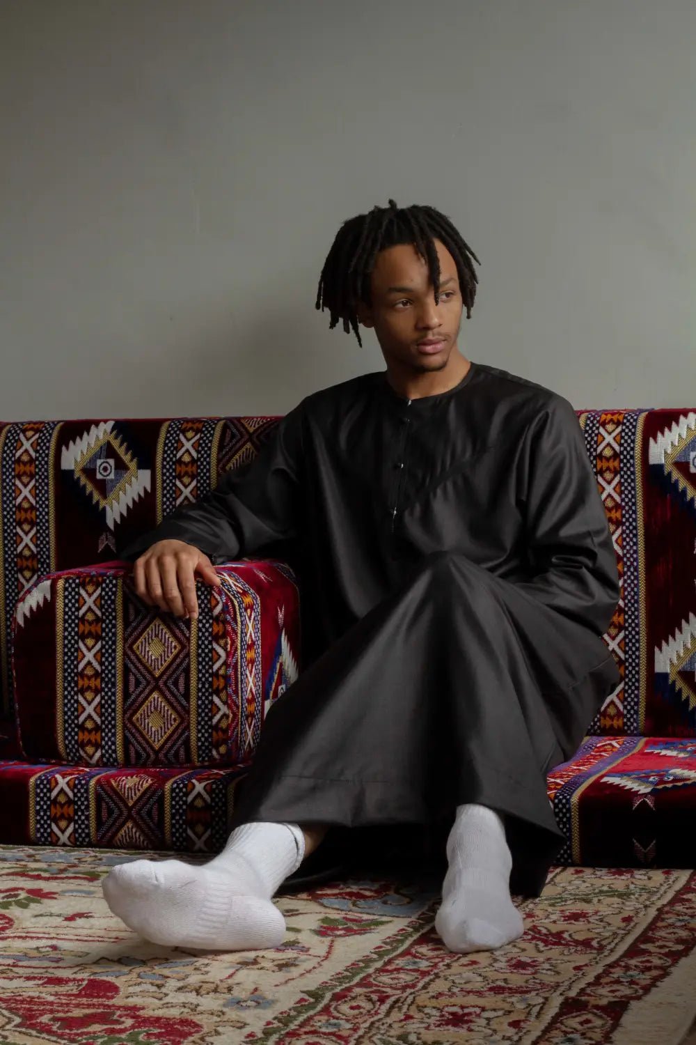 Embrace the Cultural Splendor of Thobes: A Comprehensive Guide - newarabia