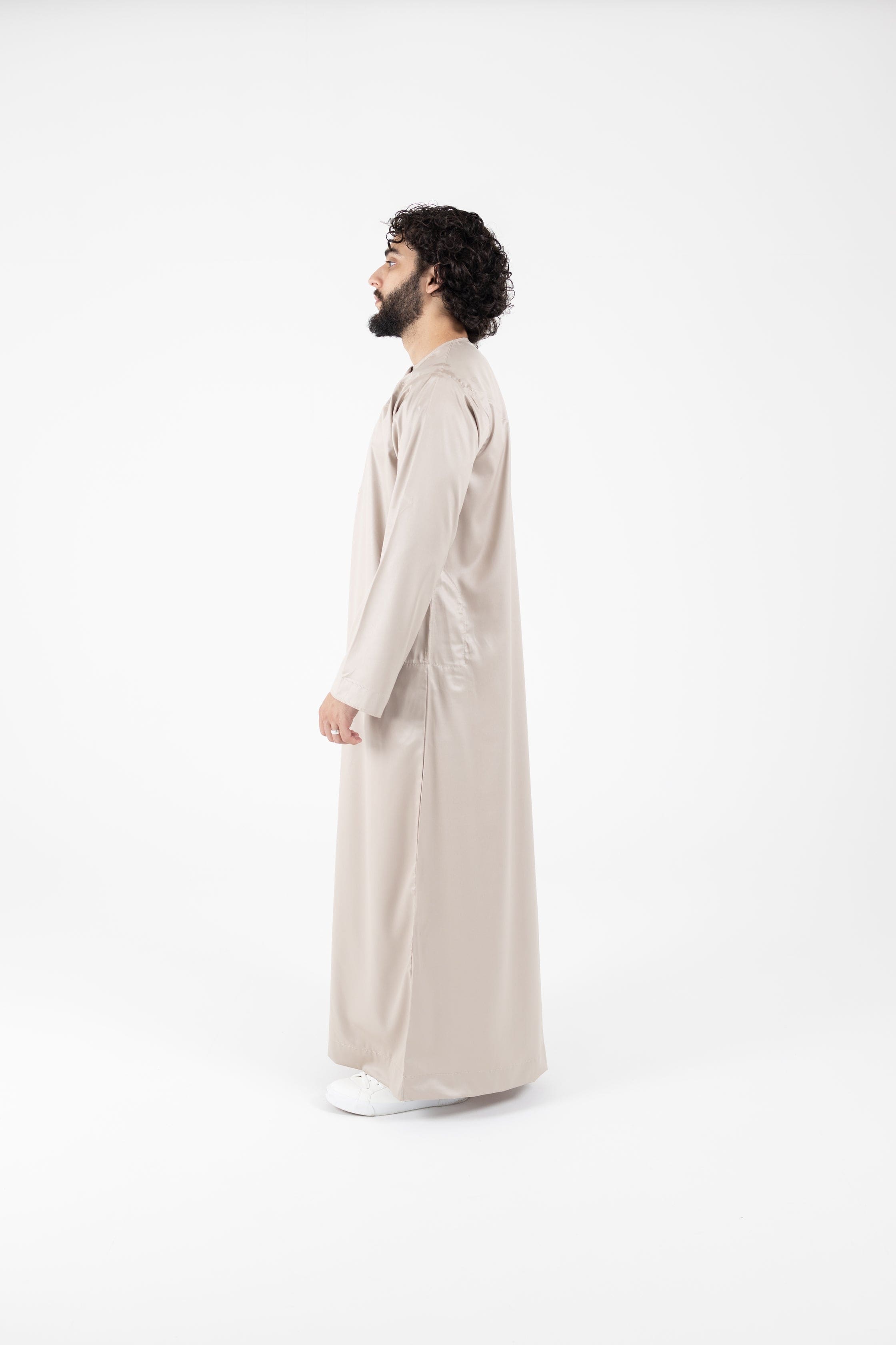 Premium Emirati Thobes UK