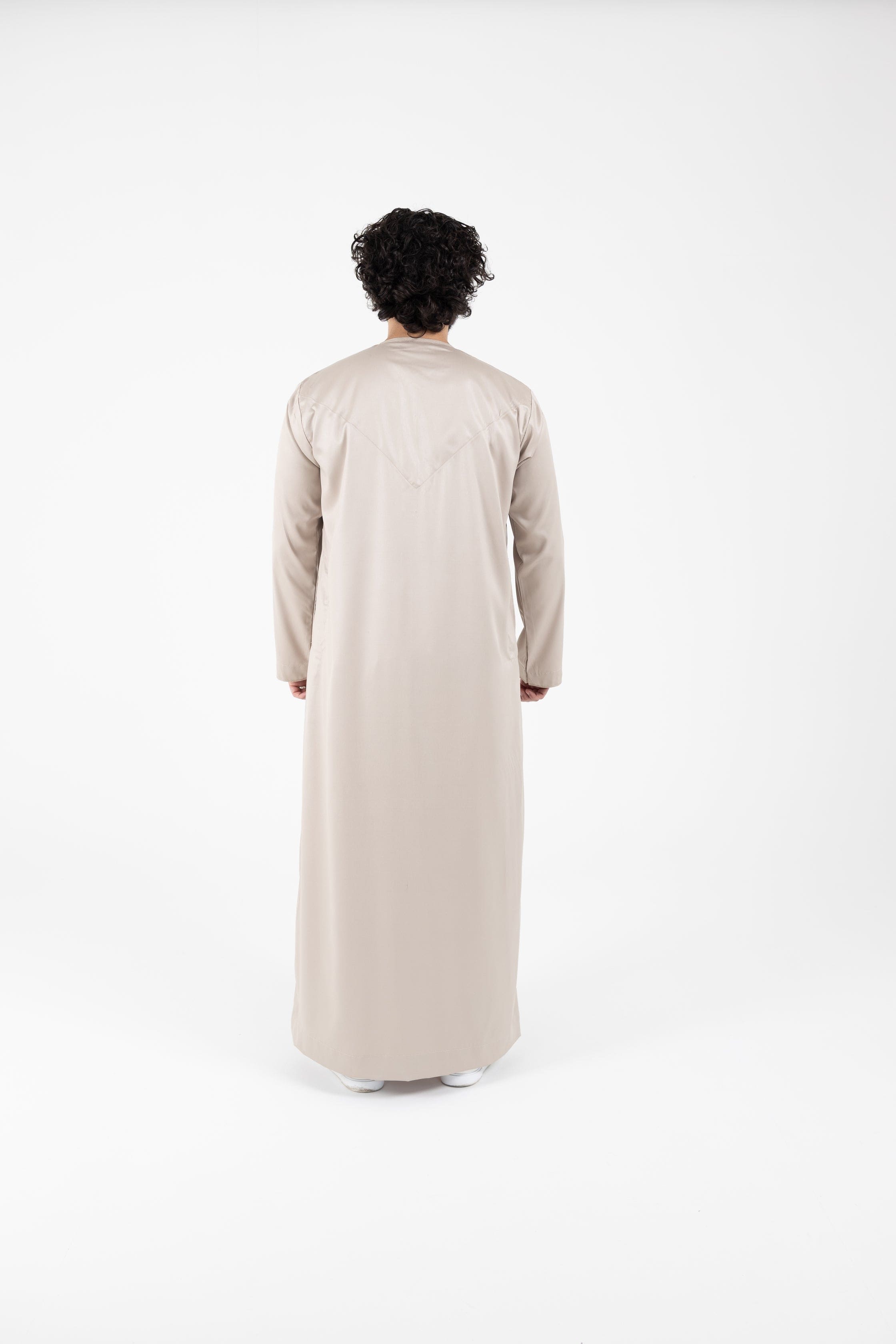 UK premium Emirati Thobes