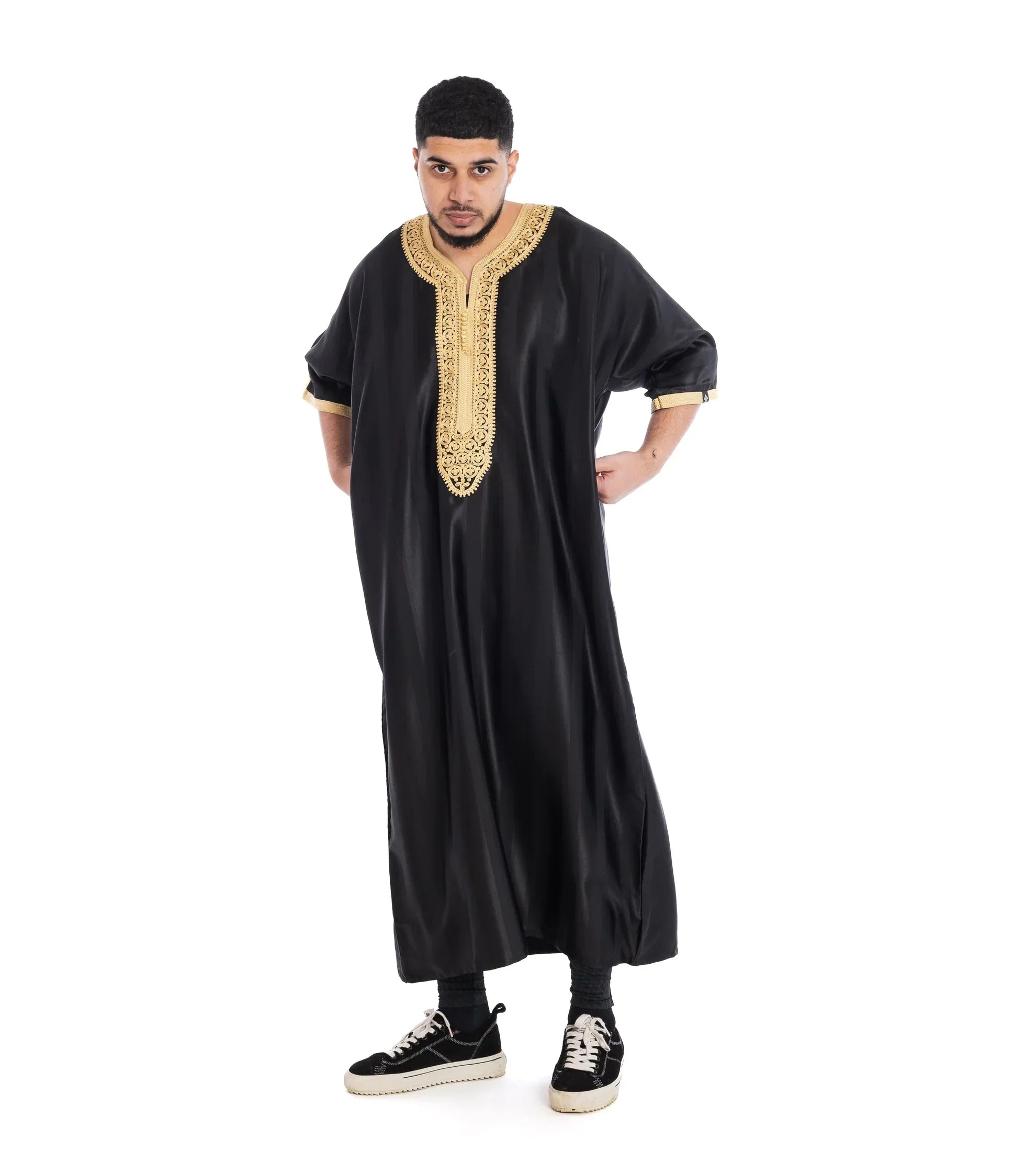Best designs of thobes to wear in UK