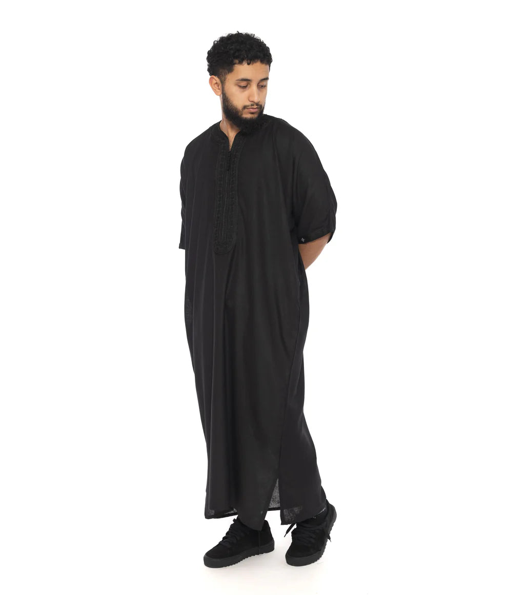 Emirati thobes Prices in UK 