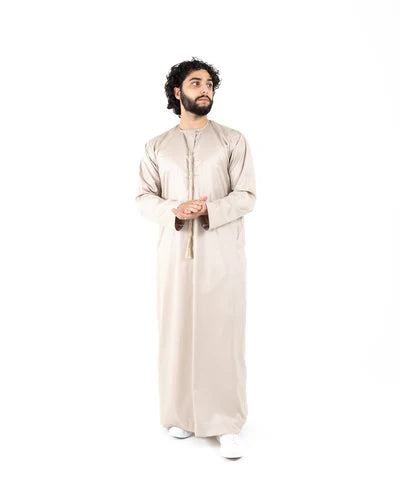 How to Choose the Right Sleeve Style for a Thobe