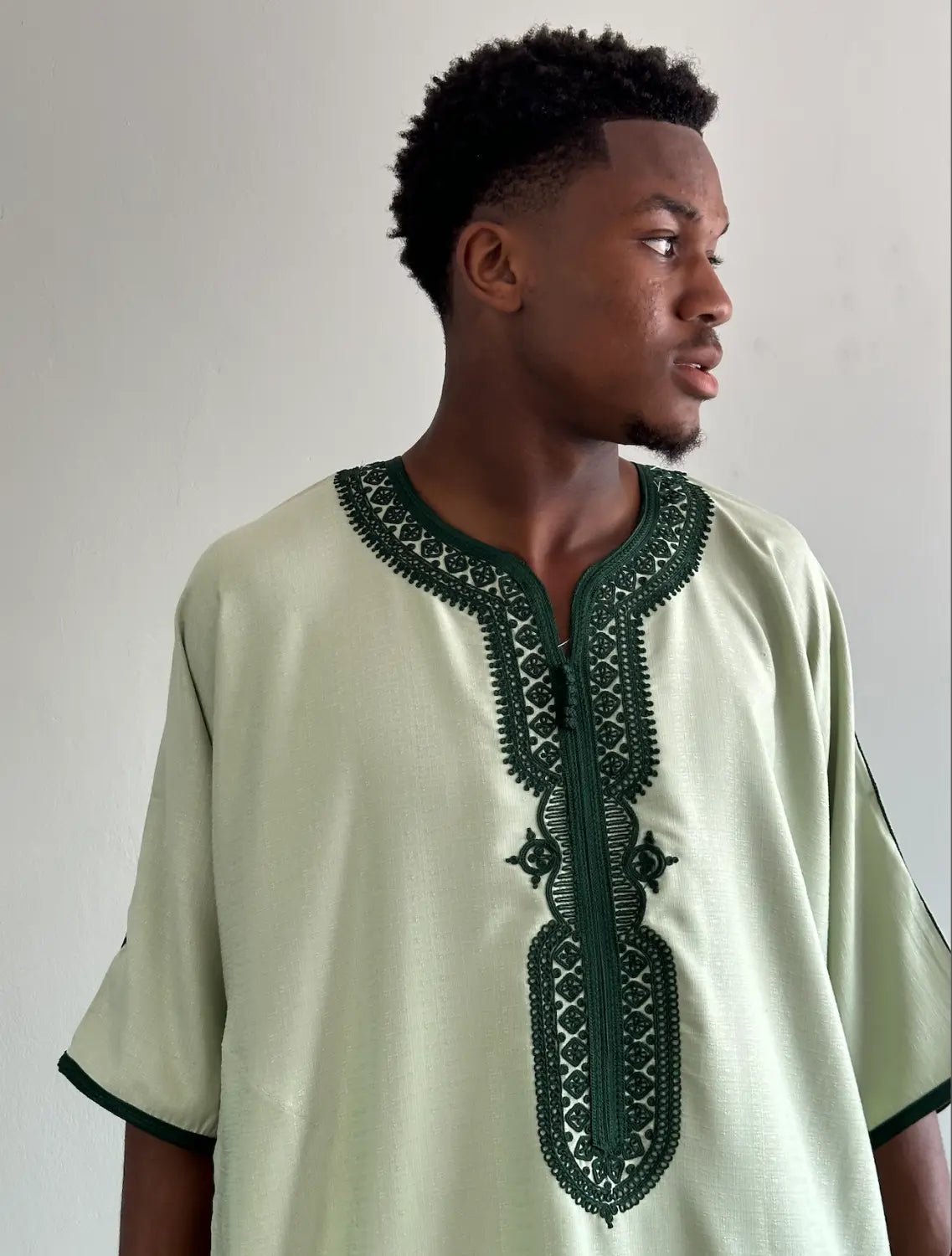 Trendy Appeal of Moroccan Thobes: Favourite Among Men - newarabia