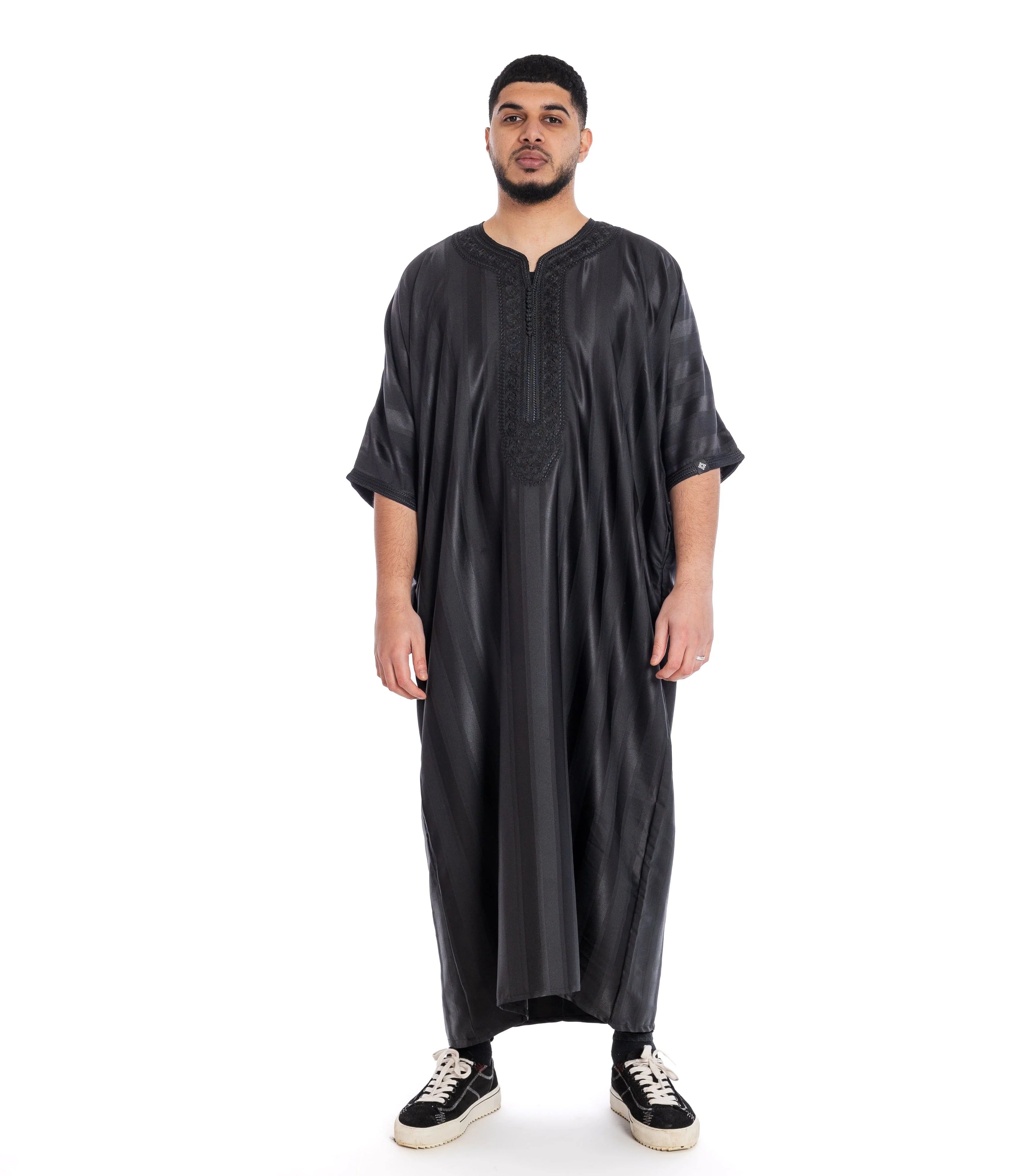 Classic Shiny Moroccan Thobe - Black / 52 - Apparel &amp;