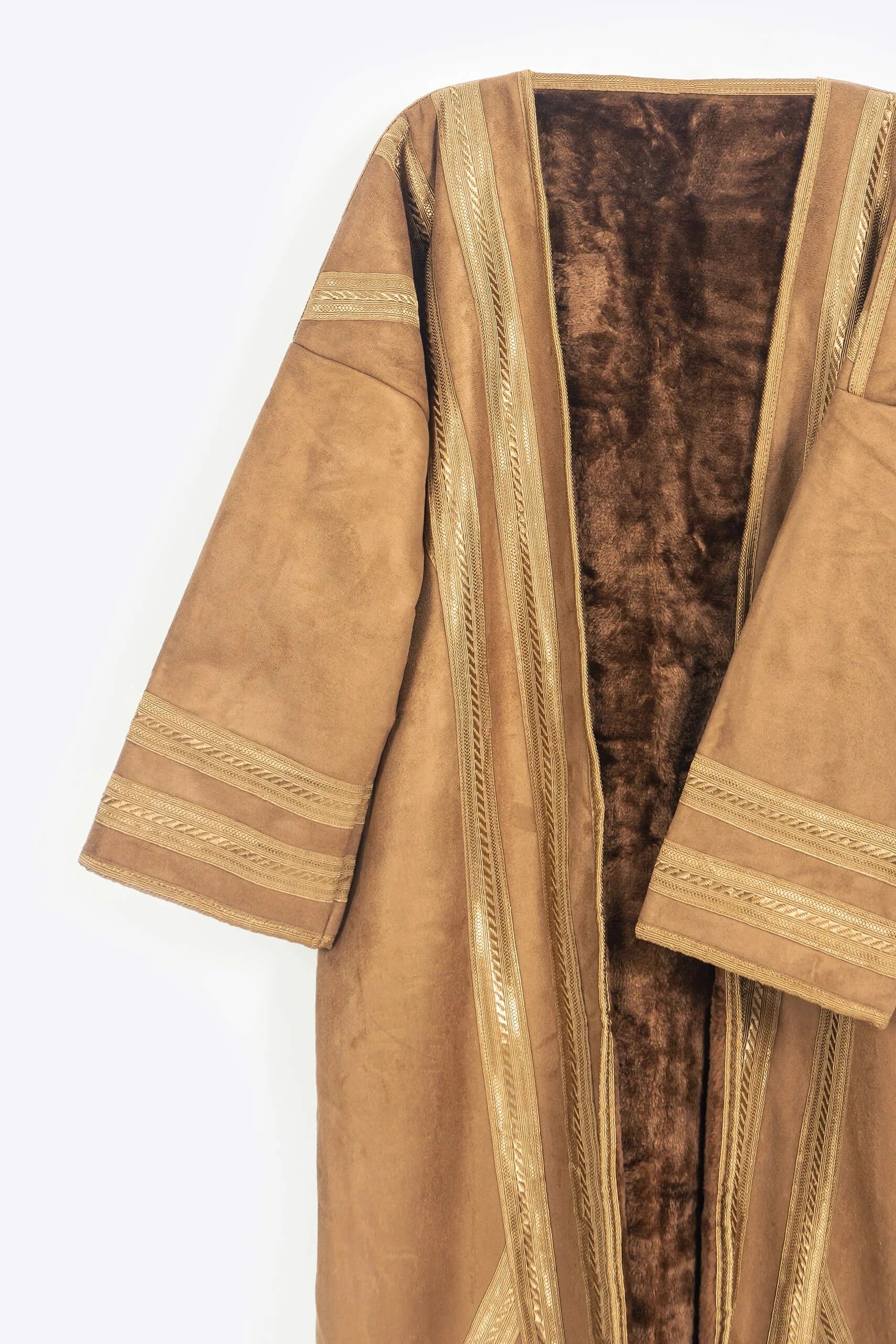 Farwa Bisht Thobe - Product Image