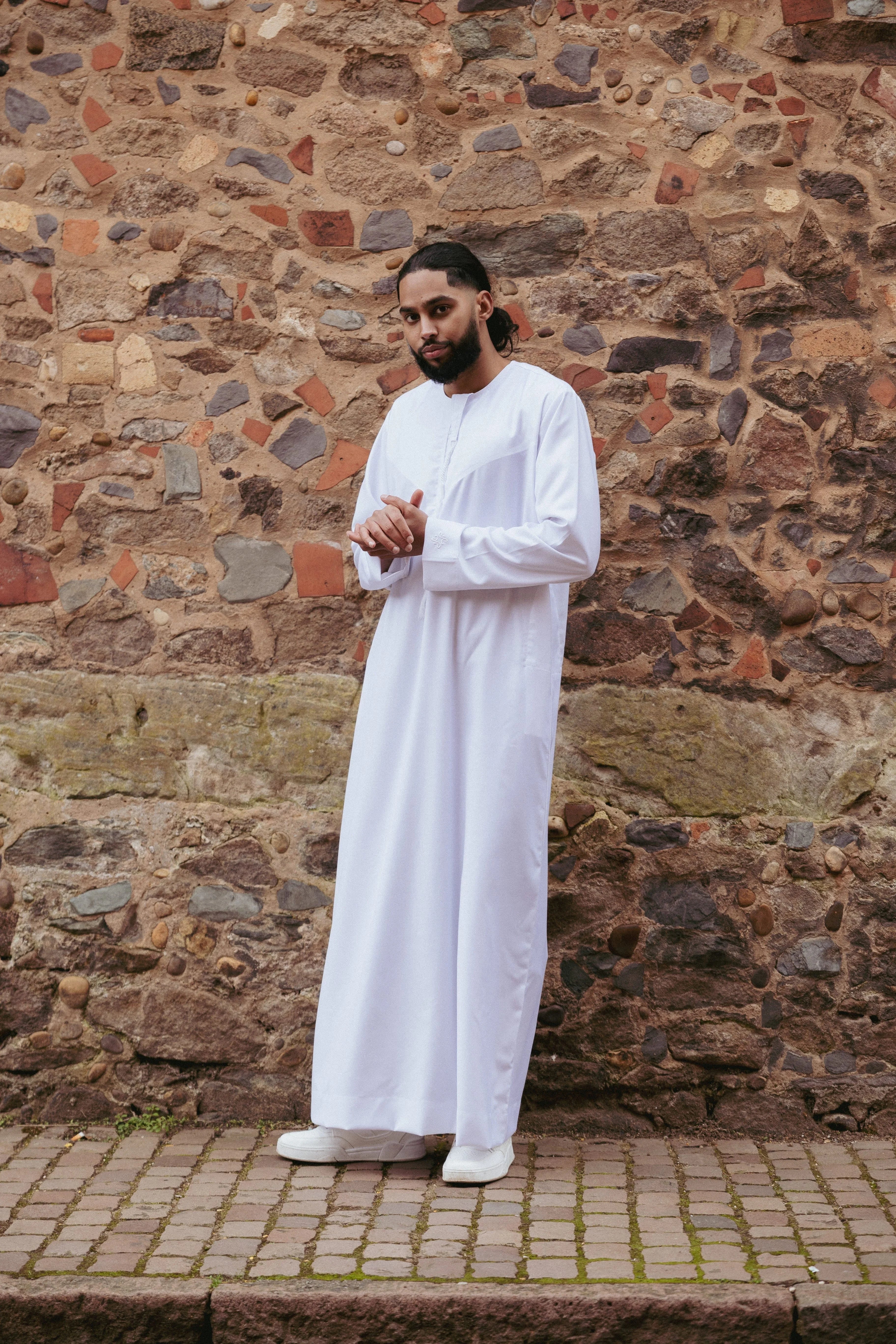 The Classic Emirati Thobes - Apparel & Accessories